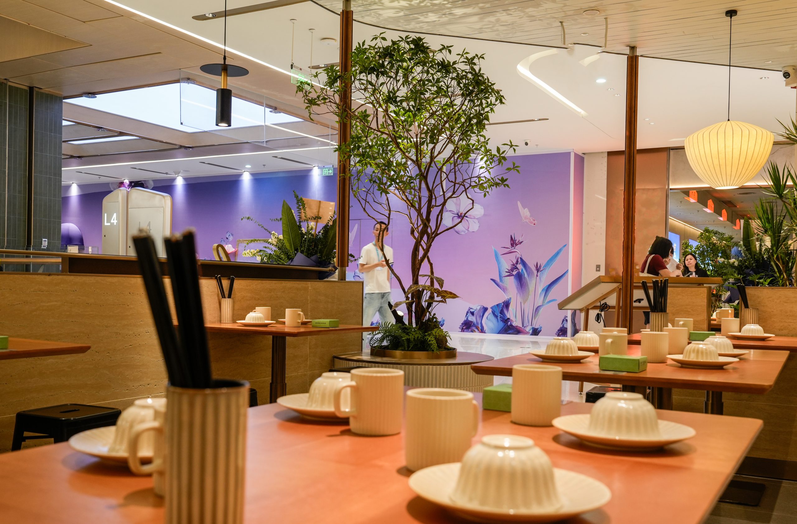 solid wood table tops - RESTORIUMSPACE restaurant furniture