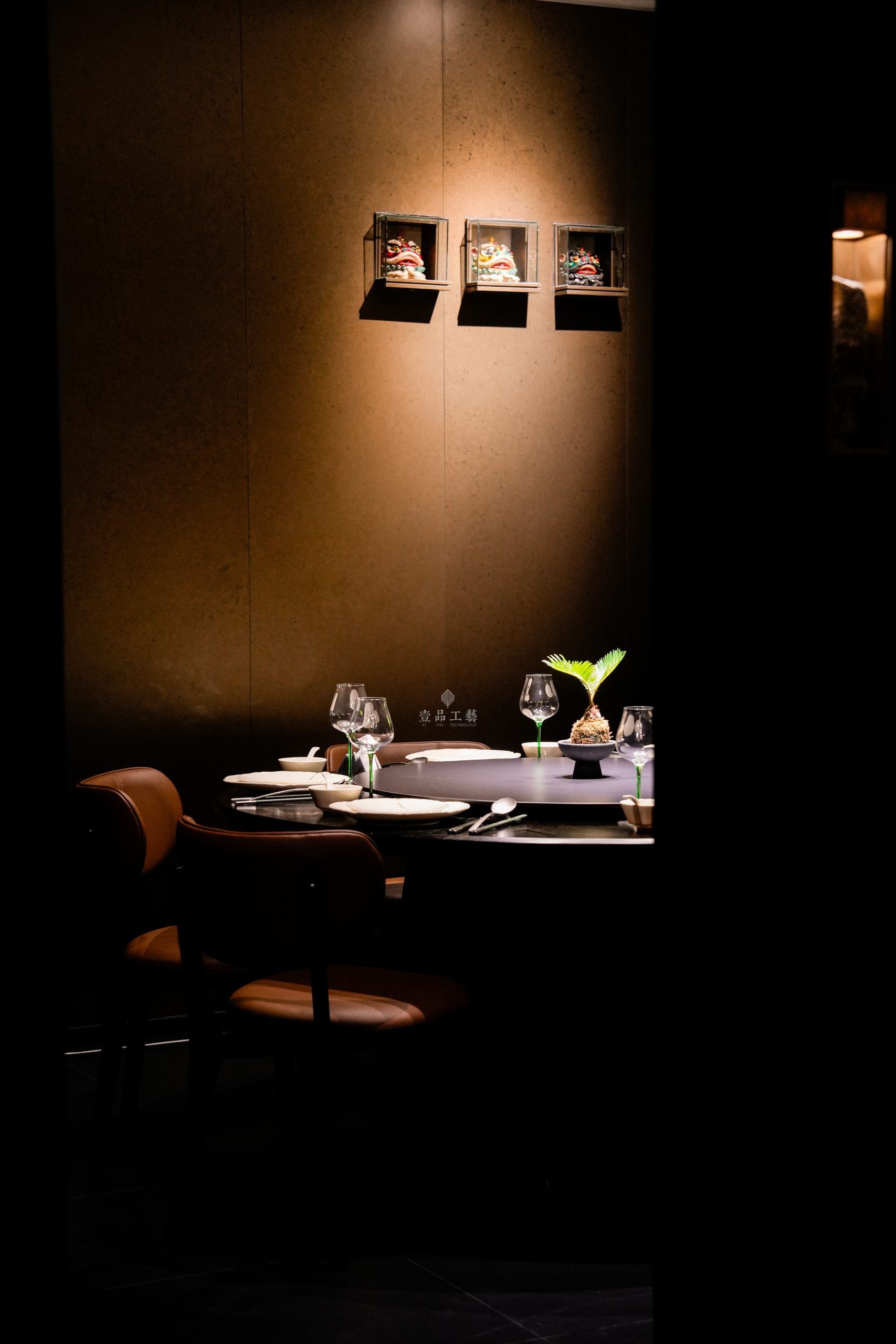 restaurant furniture manufacturers - RESTORIUMSPACE restaurant furniture