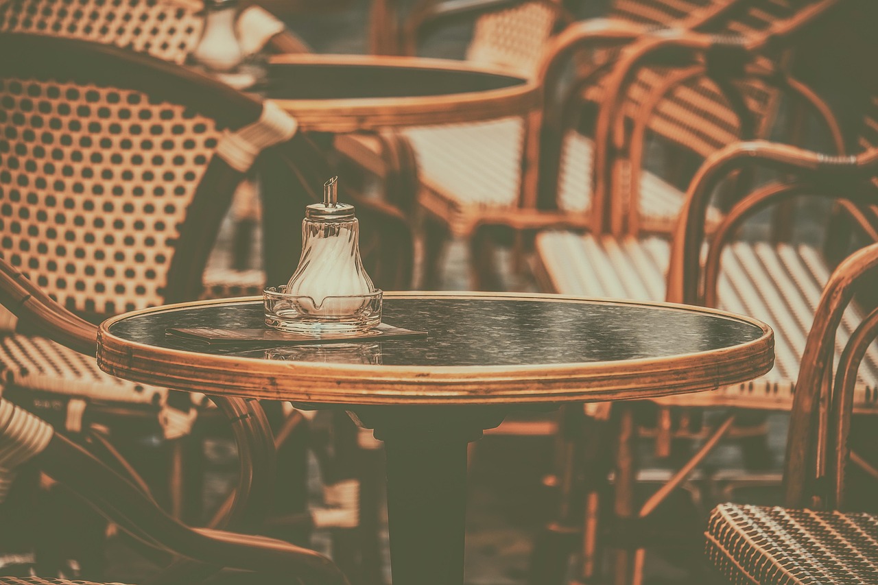 outdoor booth seating - RESTORIUMSPACE restaurant furniture